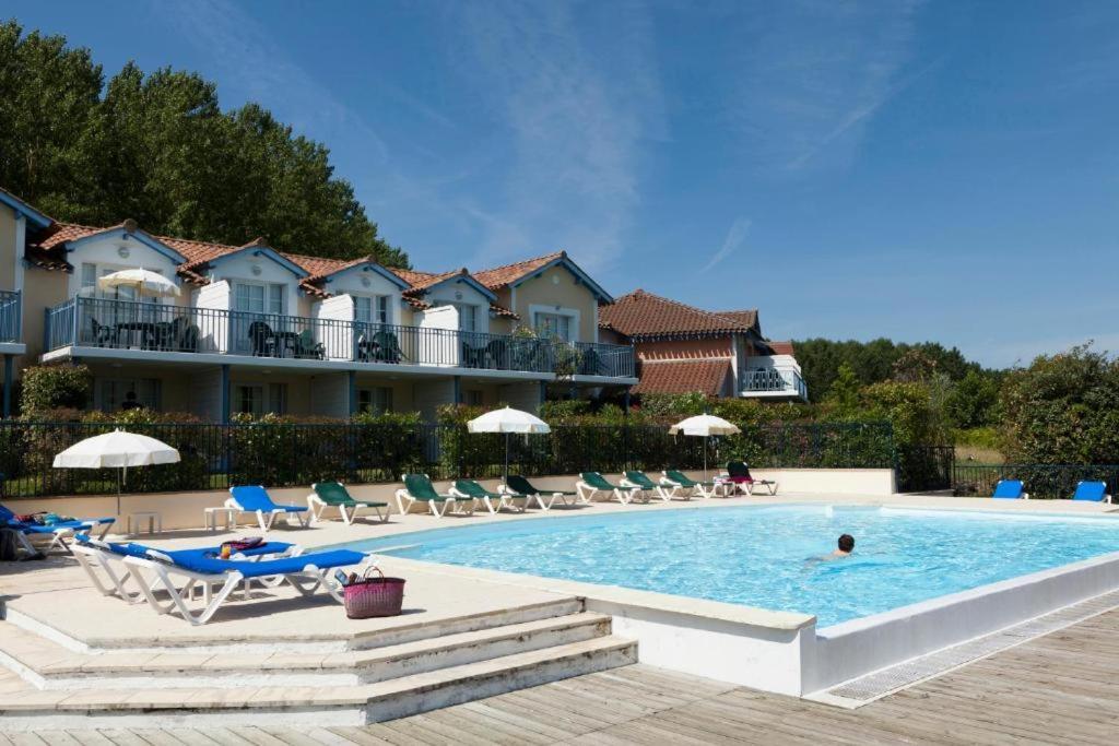 Residence Pierre & Vacances Le Hameau Du Lac Marciac Luaran gambar