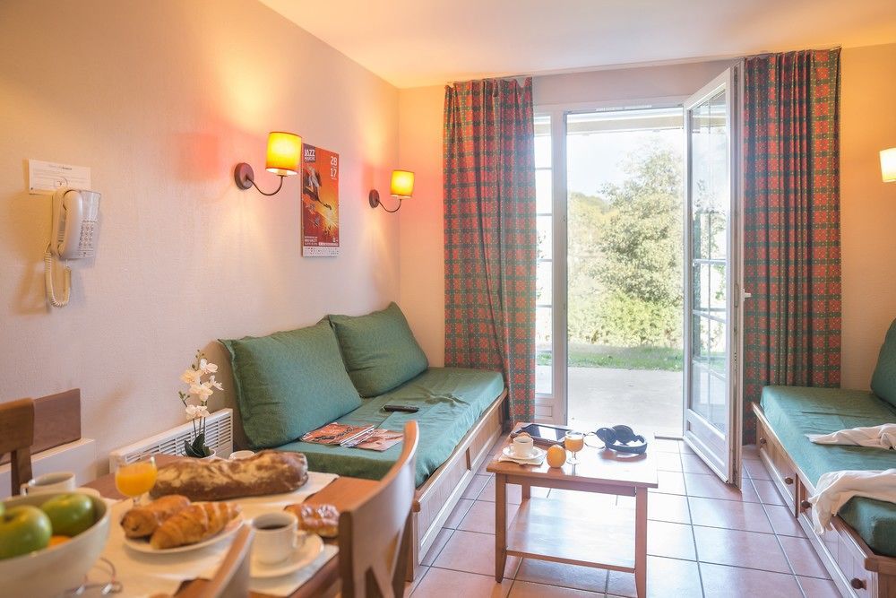 Residence Pierre & Vacances Le Hameau Du Lac Marciac Luaran gambar